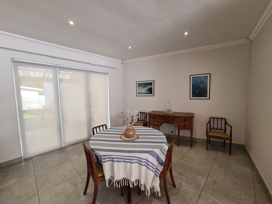 To Let 4 Bedroom Property for Rent in Port Alfred Eastern Cape